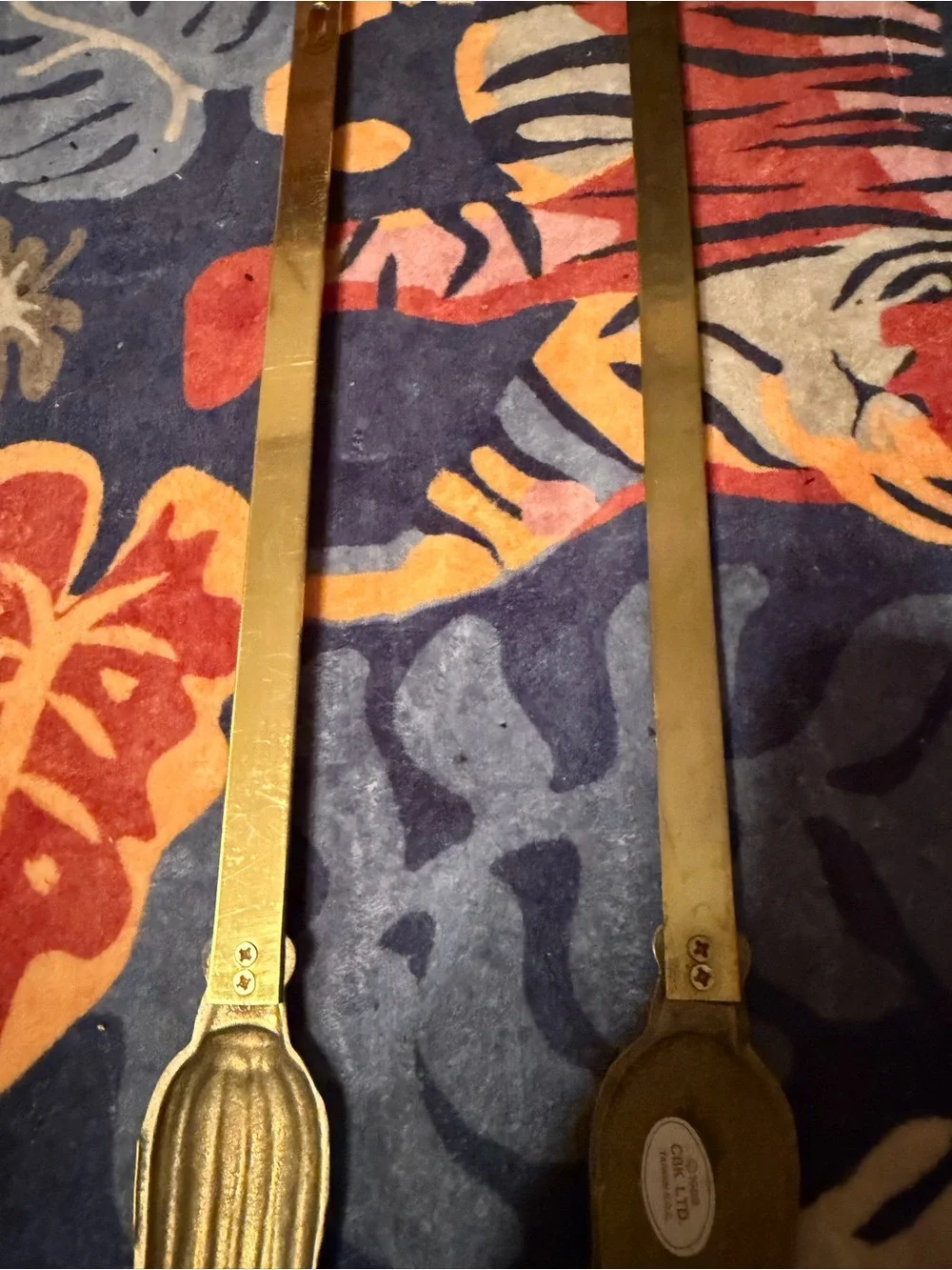 Vintage CBK Ltd. Solid Brass Bow Wall Mount Brackets Pair 1989 Hollywood Regency